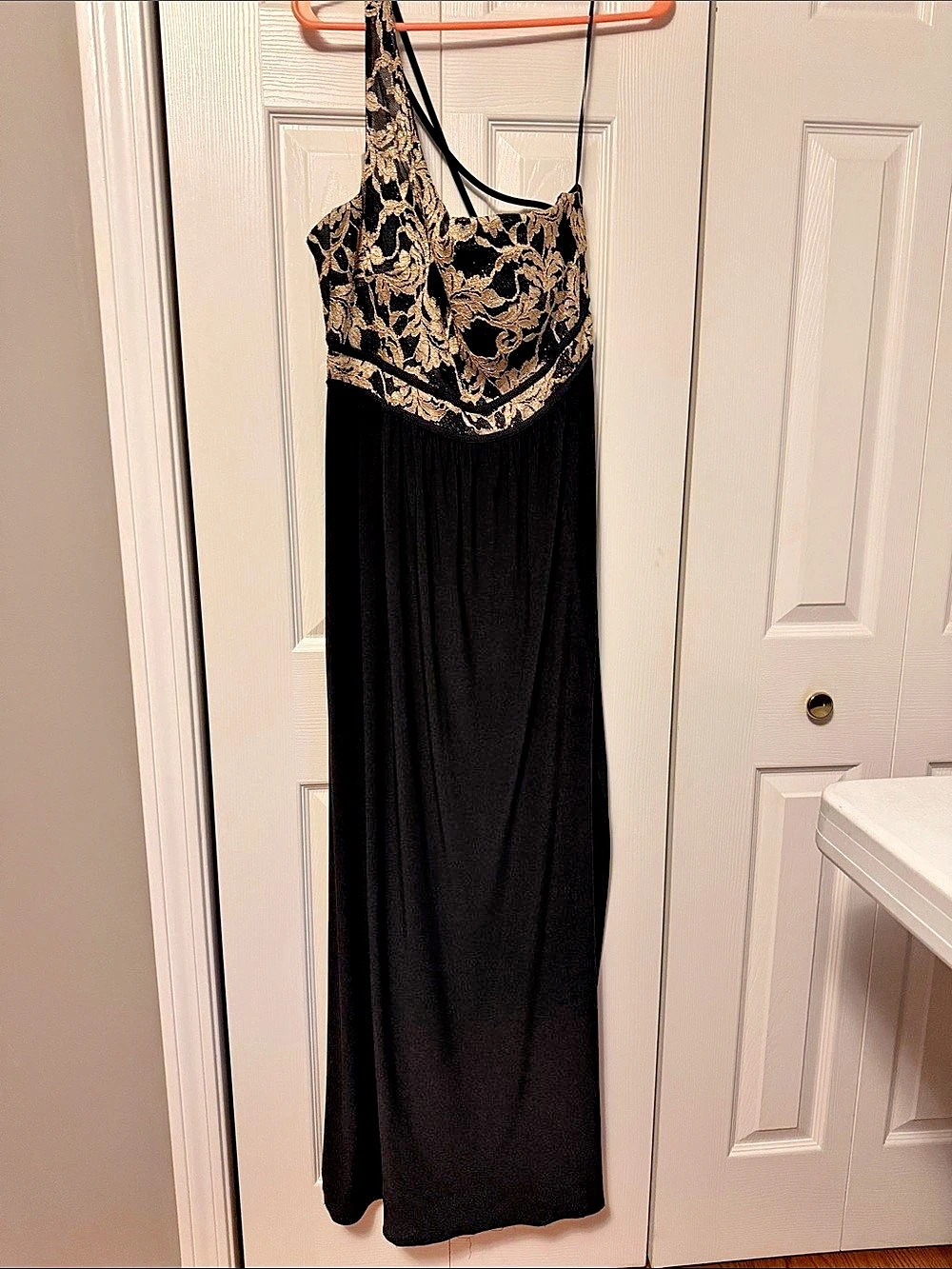 Morgan & Co. black and gold One-Shoulder Maxi Dress Size 14